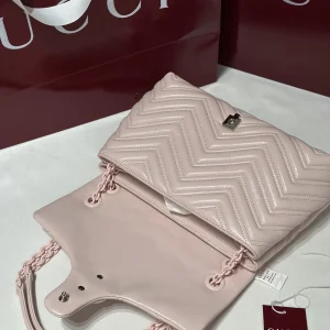Gucci GG Marmont ITEM020