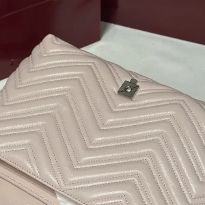 Gucci GG Marmont ITEM020