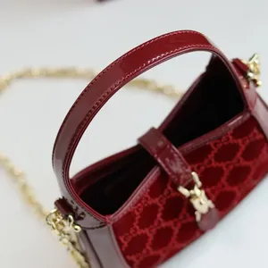 Gucci Bag 675800