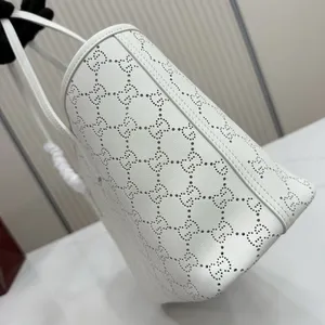Gucci Bag 875236