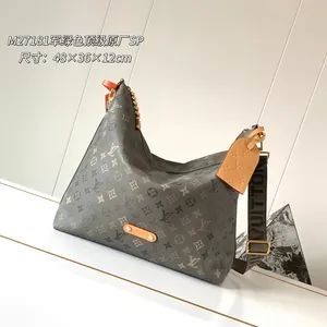 Louis Vuitton METIS M27181