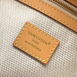 Louis Vuitton METIS M27181