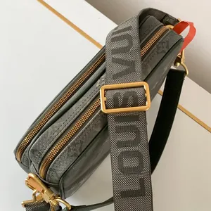 Louis Vuitton Nil Bag M27095