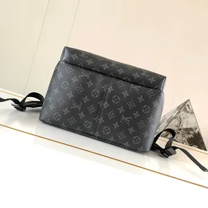 Louis Vuitton Apollo Bag M43186