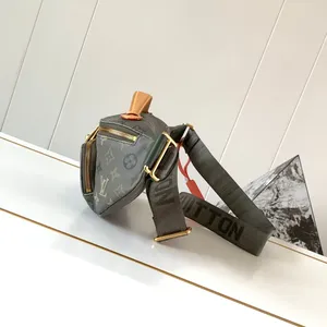 Louis Vuitton Rush Bag M26933