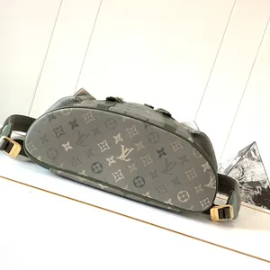 Louis Vuitton Christopher MM Bag M27080