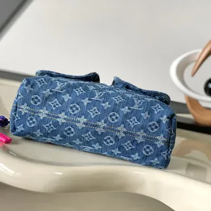 Louis Vuitton BAGGY ITEM017