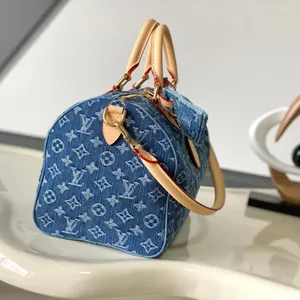 Louis Vuitton SPEEDY BANDOULIERE 30 Bag ITEM018