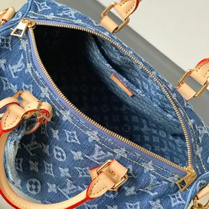 Louis Vuitton SPEEDY BANDOULIERE 30 Bag ITEM018