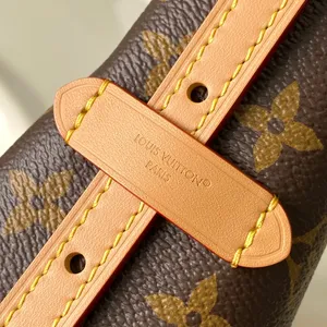 Louis Vuitton CARRYALL EAST WEST ITEM020