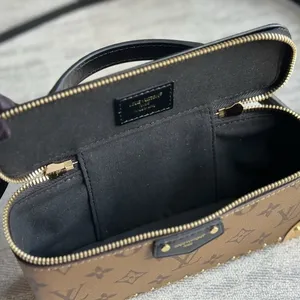 Louis Vuitton VANITY POUCH TRUNK M29548