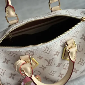 Louis Vuitton SPEEDY BANDOULI RE 25 Bag M2A038