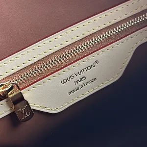 Louis Vuitton SPEEDY BANDOULI RE 25 Bag M2A038