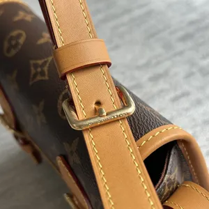 Louis Vuitton SATCHEL Bag M26805