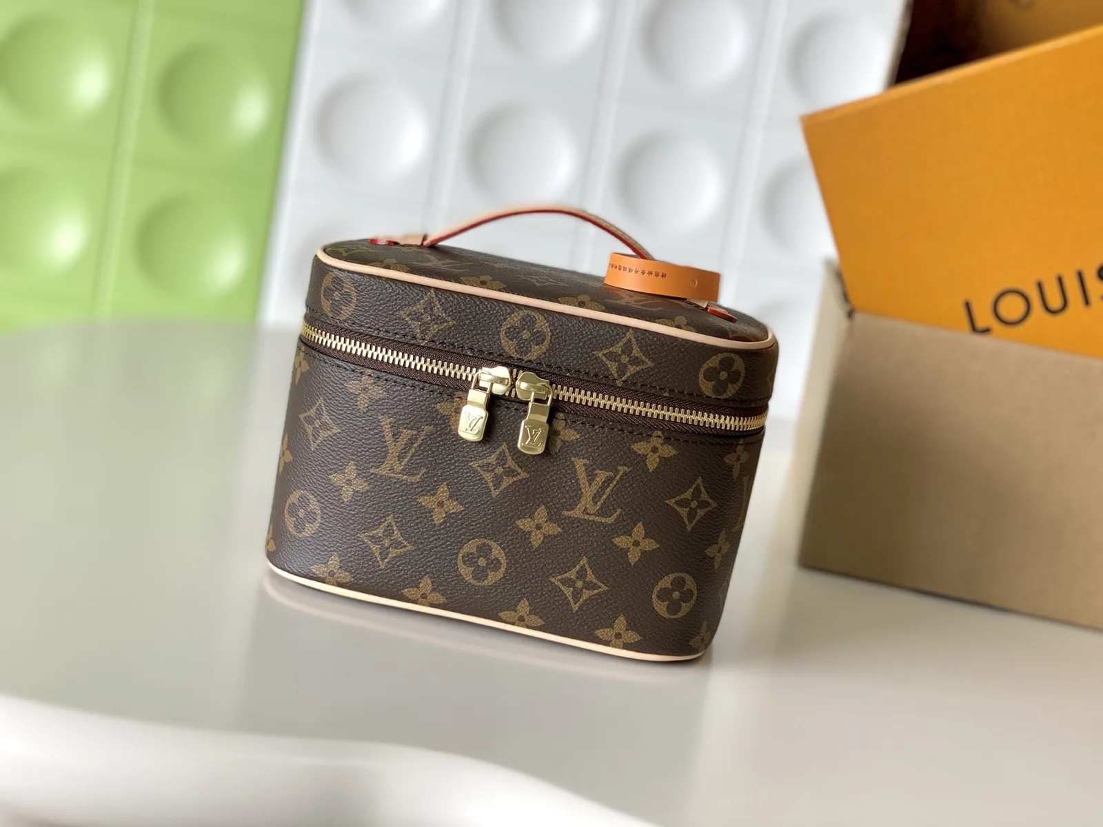 Louis Vuitton Nice mini makeup bag M44495
