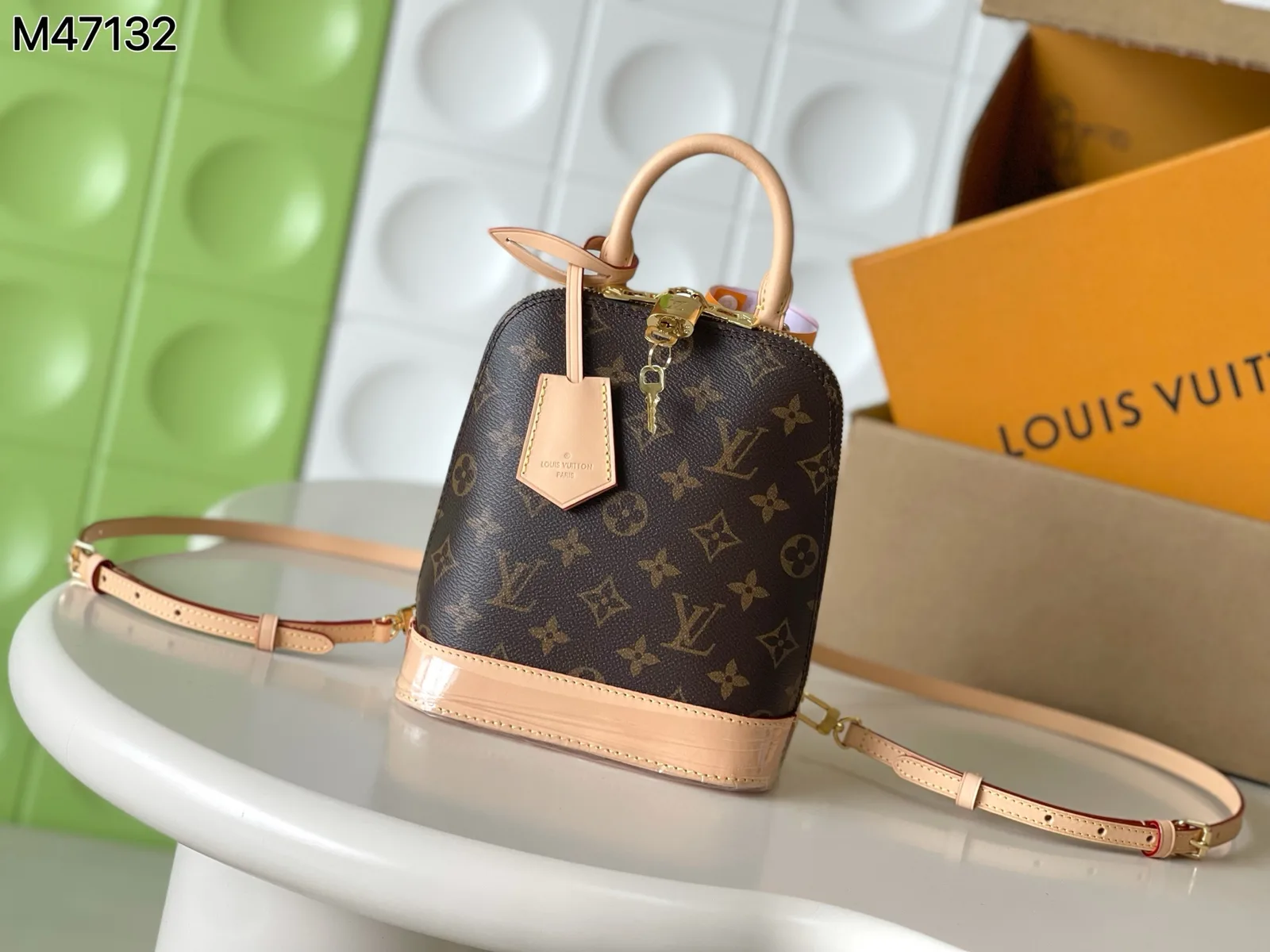 Louis Vuitton Alma ITEM031
