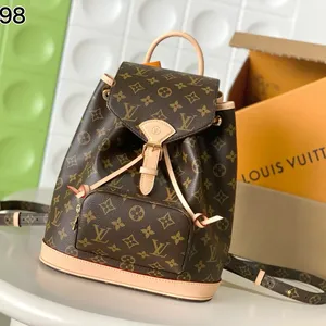 Louis Vuitton Bag M11198