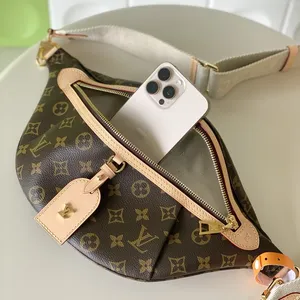 Louis Vuitton bumbag M46784
