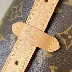 Louis Vuitton Bag M46203