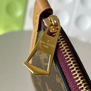 Louis Vuitton Bag M46203
