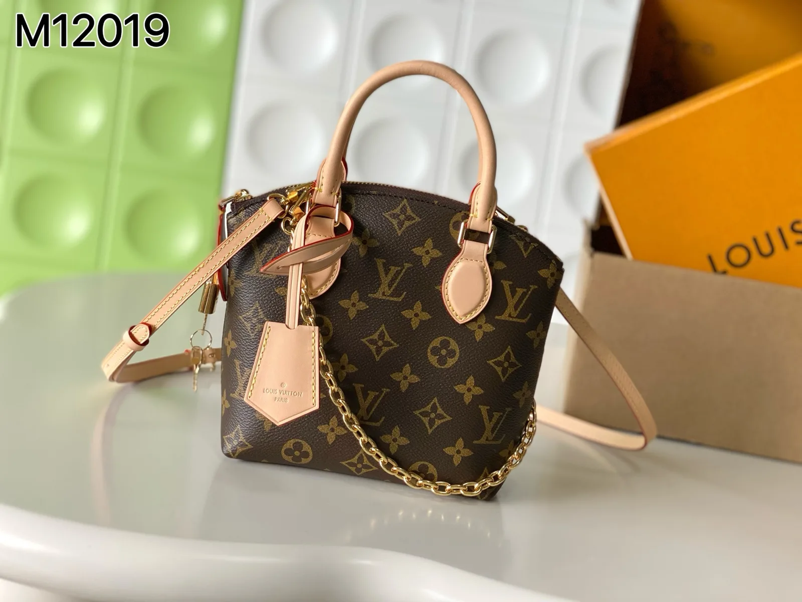 Louis Vuitton LOCKIT BB Bag M12019