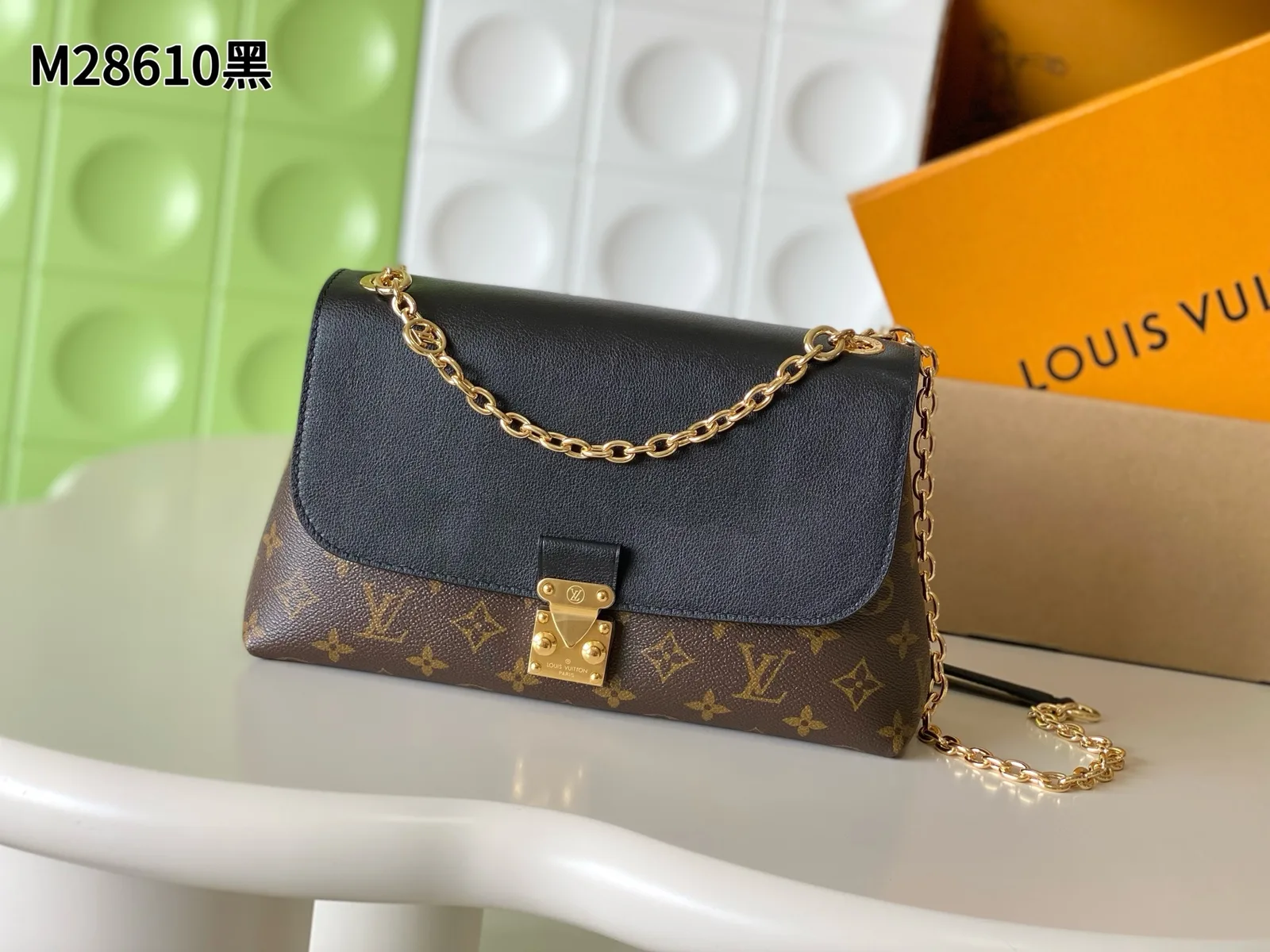 Louis Vuitton Madeleine Bag M28610