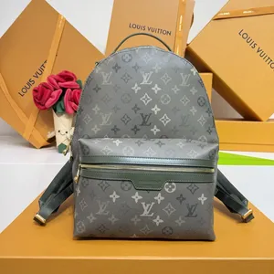 Louis Vuitton Discovery PM Bag M29769