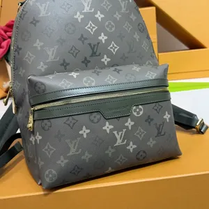 Louis Vuitton Discovery PM Bag M29769