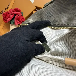 Louis Vuitton Discovery PM Bag M29769