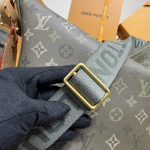 Louis Vuitton VagabondHobo Bag M27181