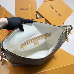 Louis Vuitton VagabondHobo Bag M27181