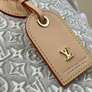 Louis Vuitton Neverfull MM Bag M2A381